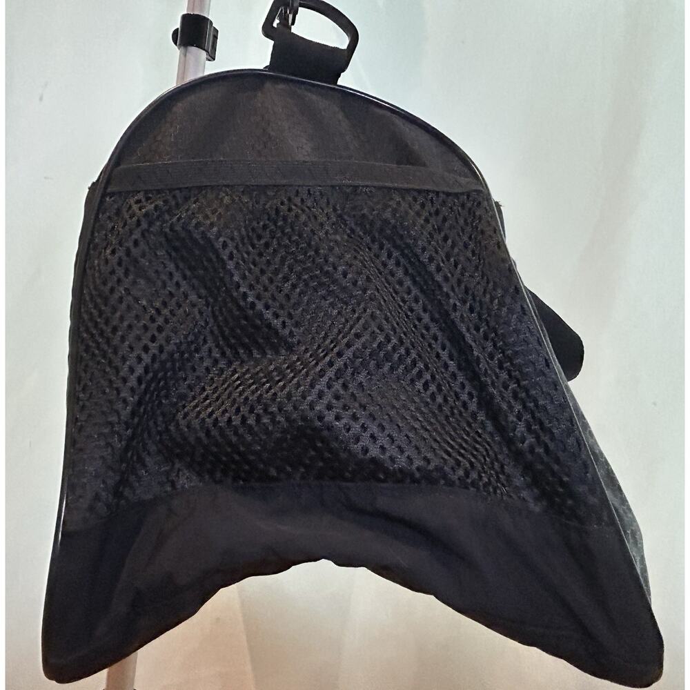 Puma Duffel Bag 20x12x10 - Picture 5 of 6